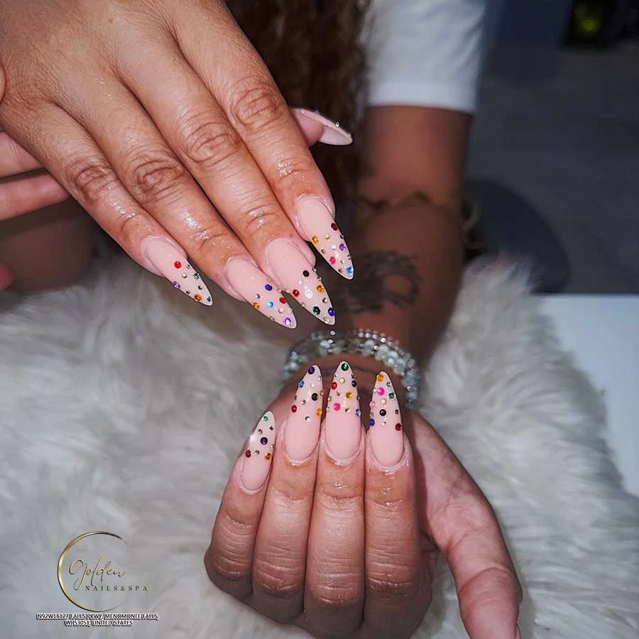 Golden Nails & Spa
